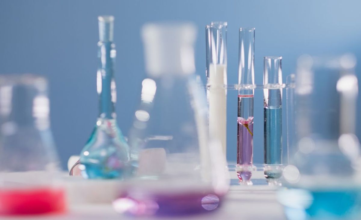 ECHA, SVHC, Substâncias de Alta Preocupação, Regulamentação Química, Conformidade EU, Atualização Regulamentar